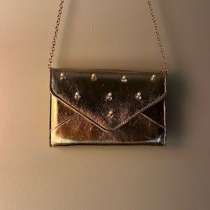 Pink sparkly purse with chain